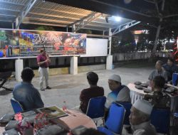 Erlin Ngobrol Santai dengan Unsur Pemerintahan Kelurahan Selat Dalam Kapuas