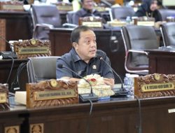 Di Rapat Paripurna, Rosehan Usulkan Mars Bergerak Jadi Lagu Resmi Kalsel