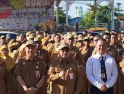 Gandeng Bank Kalsel, Wali Kota Banjarmasin Kenalkan Kartu Identitas ASN yang Bisa Transaksi Nontunai