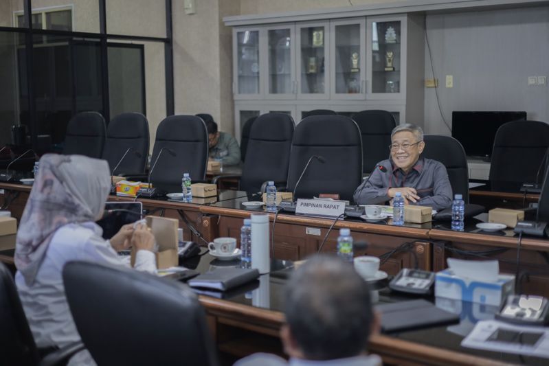 DPRD Kalsel , komisi II, anggota Dewan, RDP,SKPD,