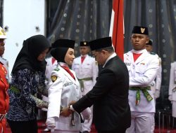 Bupati HST Kukuhkan 48 Anggota Paskibraka