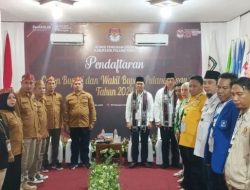 KPU Pulang Pisau Terima Pendaftaran Rifa’i – Jayadikarta