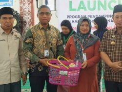 Bank Kalsel Bersama Baznas Beri Nutrisi Pada Ibu Hamil