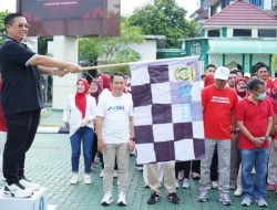 Jalin Keakraban Antar SKPD, BPKPAD Banjarmasin Gelar Jalan Santai