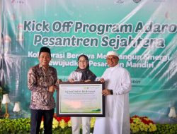 Bupati Balangan Kick Off Program Adaro Pesantren Sejahtera