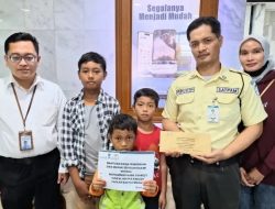 UPZ Bank Kalsel Beri Bantuan Dana Pendidikan Kepada Anak Satpam Outsourcing