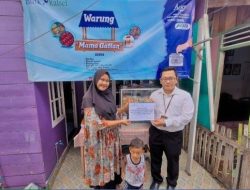 UPZ Bank Kalsel Berikan Bantuan Modal Usaha Kepada lbu Putri Maharani Penjual Gorengan