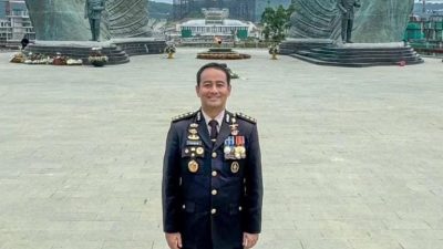 Kombes Pol Dr. Ahrie Sonta Salah Satu Ajudan Baru Prabowo