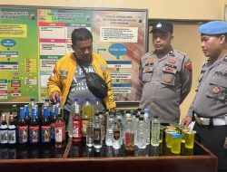 Gelaran Musik Dangdut di Mayong Kidul, Polisi Amankan 53 Botol Miras