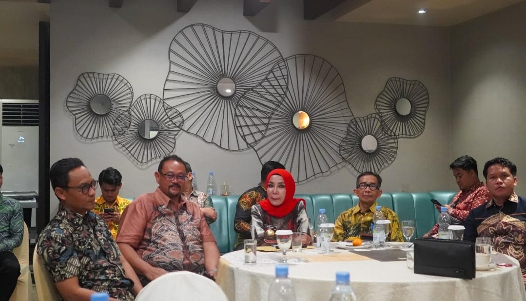 Pjs Wali Kota Banjarbaru Ikuti Pembahasan Optimalisasi Pengelolaan Opsen dan Pajak