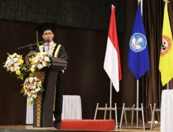 Gubernur Kalsel, H.Sahbirin Noor Hadiri Pengukuhan 1.300 Wisudawan/Wisudawati ULM