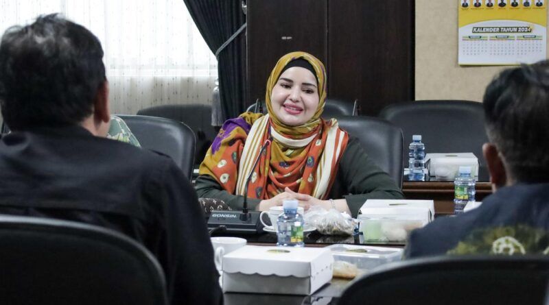 DPRD Kalsel, komisi IV,Jihan Hanifa,wakil rakyat, perpustakaan, kearsipan,