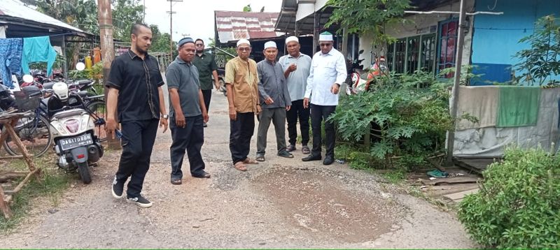 Habib Farhan Pantau Infrastruktur di Desa Keliling Benteng Tengah