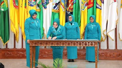 Hj. Fathul Jannah Resmi Dilantik Menjadi Ketua TP PKK Provinsi Kalsel