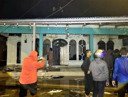 Kebakaran di Simpang Gusti Banjarmasin, Sebuah Musala Hangus Terbakar
