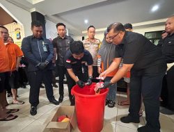 Musnahkan Barang Bukti Ratusan Gram Sabu dan Ekstasi, Polresta Banjarmasin Amankan 42 Tersangka
