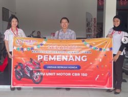 Pemenang Undian Berkah Dari Honda Dapatkan CBR 150 Dari Satrio Biru Motor