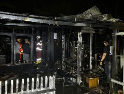 Rumah Kalak BPBD Banjarmasin Ludes Terbakar di Kompleks Air Mantan