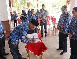 Wakil Bupati Katingan Serahkan Dua Unit Kendaraan Dinas untuk BPN dan BPS