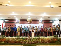 Bupati Tanbu, Bang Arul, Hadiri Sertijab Kepala BPK Perwakilan Kalsel