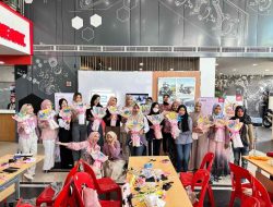 Trio Motor Perintis Gelar Workshop Kreatif Merangkai Bunga