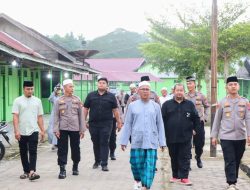 Kapolres dan Anggota DPRD HST Silaturahmi ke Ponpes Nurul Muhibbin Ilung