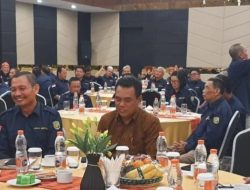 SK RT/RW Diserahkan, Achmad Zaini: Mereka Garda Terdepan Pelaksanaan Program Pemerintah