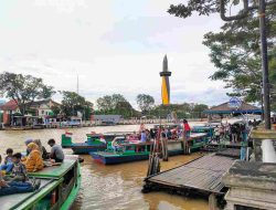 Libur Lebaran 1446 H, Destinasi Susur Sungai di Banjarmasin Ramai Wisatawan