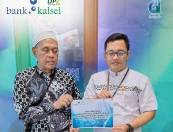 Bank Kalsel Bersama PERTUNI Berikan Bantuan Paket Sembako dan Lebaran Kepada Anggotanya di Kabupaten/Kota