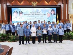 Pengukuhan Pengurus DPP APINDO Kalsel, Wagub Ajak Sinergi Ciptakan Iklim Investasi yang Kondusif dan Berdaya Saing