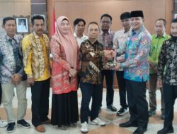 Kunjungi Barito Timur, Komisi III DPRD Batola Gali Strategi Peningkatan PAD