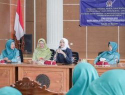 Desy Ajak Warga Tapin Kelola Sampah Secara Produktif Lewat Sosialisasi Perda