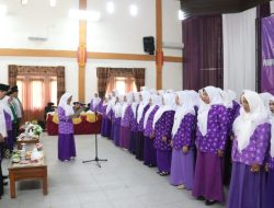 Bupati Pulang Pisau Hadiri Pelantikan Pengurus Pimpinan Daerah Wanita Islam