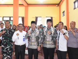 Bupati Pulang Pisau Ingatkan Pj Kepala Desa Mentaren I untuk Layani Masyarakat