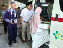 Sahrujani Kunjungi JCH HSU di Asrama Haji Banjarbaru