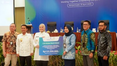 Bank Kalsel Serahkan Mesin Pengolah Sampah & Bantuan CSR kepada Pemko Banjarmasin