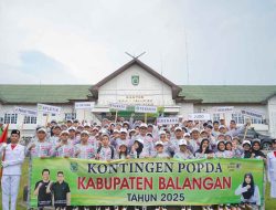 Wakil Bupati Balangan, Akhmad Fauzi Lepas 71 Atlet Siap Berlaga di POPDA 2025