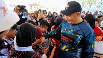 Menebus Mimpi Lewat Kebijakan : Kado Hardiknas dari Bupati Samsul Rizal Hadirkan PSDKU di HST