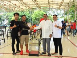Bupati HSS Dukung Lomba Kicau Burung di Kandangan, Kenari Juara Jadi Perhatiannya