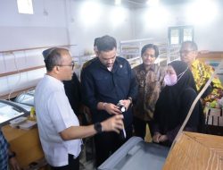 Dampingi Menteri UMKM Kunjungi UMKM Banjarbaru, Wagub Hasnuryadi Tegaskan Dukungan untuk Pelaku Usaha