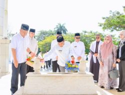 Ziarah ke Makam Hassan Basry, Peringatan Proklamasi ALRI Divisi IV Pemkab HSS