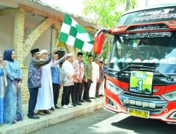 Keberangkatan 296 Jemaah Haji HSS Dilepas Bupati Syafrudin Noor, Ini Pesan Pentingnya
