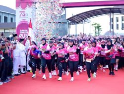 Bersama Kapolda, Ketua DPRD Kalsel Kibarkan Bendera Bhayangkara Run 2025