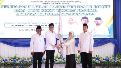 Bupati Tanbu Andi Rudi Latif, Resmi Melepas Kafilah Yang Berlaga di MTQN Ke-36 Tingkat Provinsi