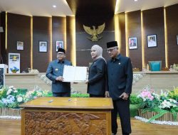 Rapat Paripurna Ke-18 DPRD Barito Kuala, Persetujuan Bersama Raperda Pertanggungjawaban APBD 2024