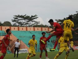 Laga Persahabatan PS Barito Putera U-20 dan Perseka HSS Disambut Meriah Warga