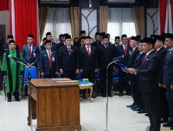 Pemko Banjarmasin Segarkan Birokrasi, 65 Pejabat Dilantik dengan Amanah Baru