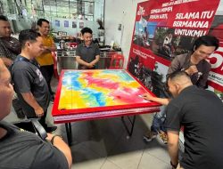Meriahkan Showroom, Dealer Honda Sumber Jaya Motor Gelar Lomba Karambol untuk Warga