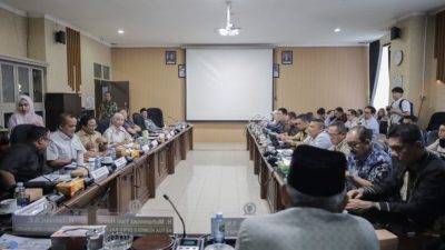 Komisi II Evaluasi Kinerja BUMD dalam Rapat Lanjutan KUA-PPAS 2026