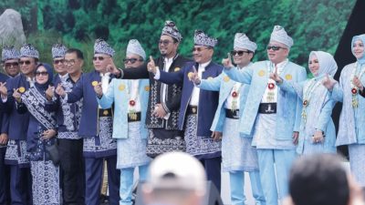 Puncak Hari Jadi ke-75 Kalsel di Banjarbaru: Gubernur Muhidin Tegaskan Pentingnya Kebersamaan